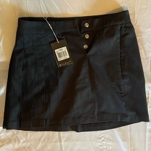 Women’s Nike pro golf skirt